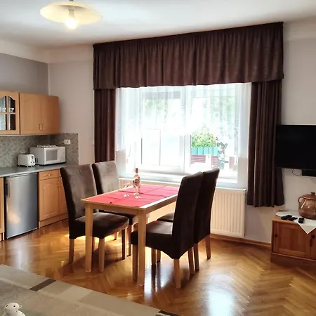 Andrea I Balaton Hévíz