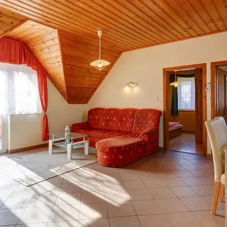 Andrea I Balaton Apartment *